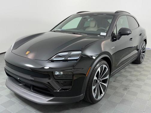2024 Porsche Macan 4