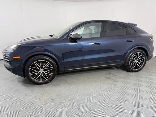 2024 Porsche Cayenne AWD
