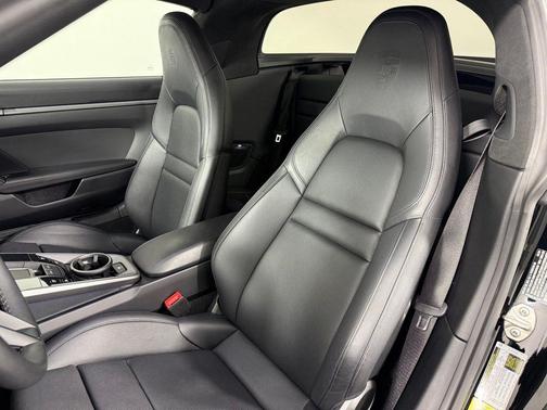 2024 Porsche 911 Targa 4