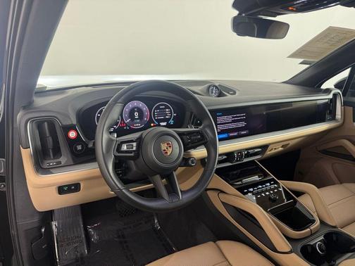 2025 Porsche Cayenne E-Hybrid AWD