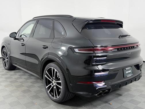 2026 Porsche Cayenne Turbo