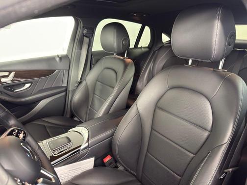 Brilliant Blue Metallic 2021 Mercedes-Benz GLC 300 4MATIC Coupe