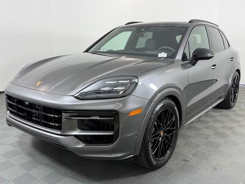 2026 Porsche Cayenne GTS
