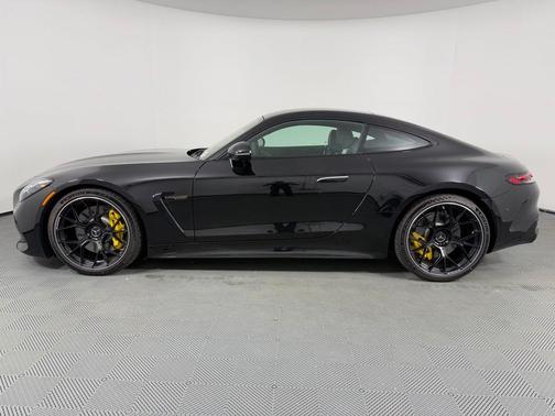 2025 Mercedes-Benz AMG GT 63 Base