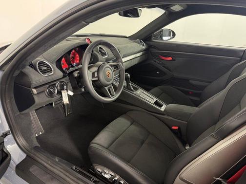 Arctic Grey 2025 Porsche 718 Cayman GT4 RS