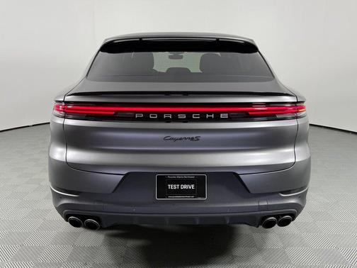 2024 Porsche Cayenne S Coupe AWD