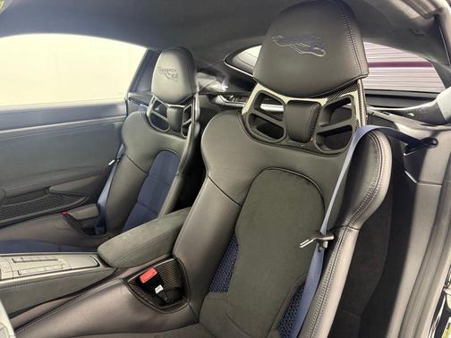 2024 Porsche 718 Cayman GT4 RS