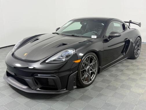 2024 Porsche 718 Cayman GT4 RS
