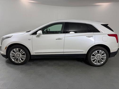 Crystal White Tri-Coat 2017 Cadillac XT5 Premium Luxury