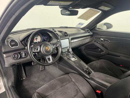 2021 Porsche 718 Cayman GTS 4.0