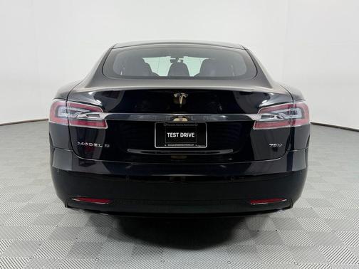 2018 Tesla Model S 75D
