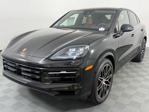 2025 Porsche Cayenne S Coupe AWD