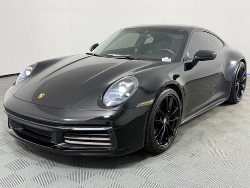 2020 Porsche 911 Carrera 4S