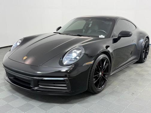 2020 Porsche 911 Carrera 4S