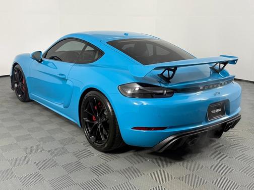 2020 Porsche 718 Cayman GT4