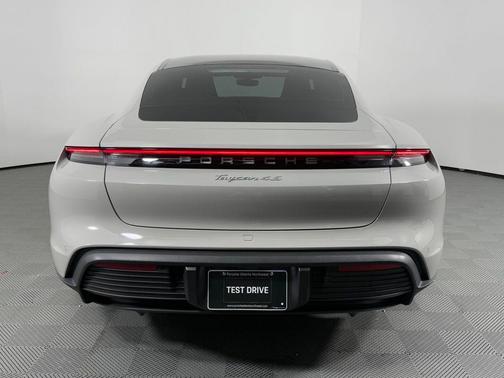 2024 Porsche Taycan 4S