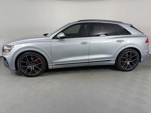 2023 Audi Q8 55 Prestige