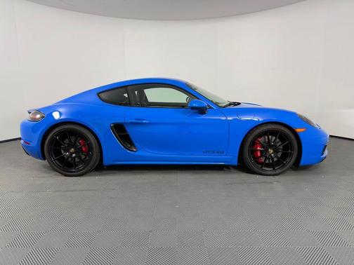 2023 Porsche 718 Cayman GTS 4.0