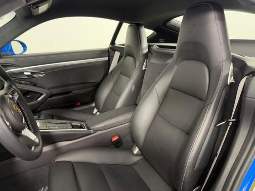 2023 Porsche 718 Cayman GTS 4.0