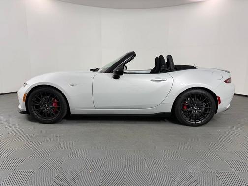 2016 Mazda MX-5 Miata Club