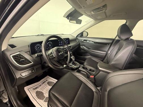 2024 Kia Seltos EX