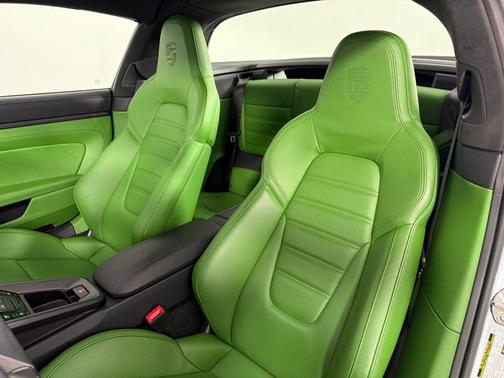 2023 Porsche 911 Targa 4 GTS