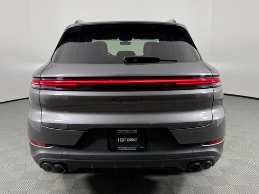 2026 Porsche Cayenne S