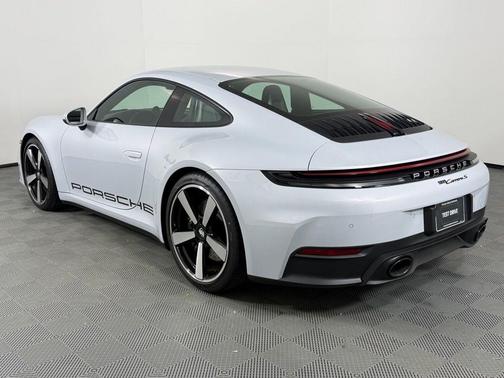 2026 Porsche 911 Carrera S