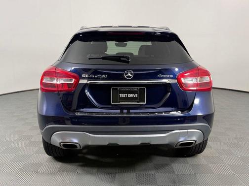 Lunar Blue Metallic 2019 Mercedes-Benz GLA 250 Base 4MATIC