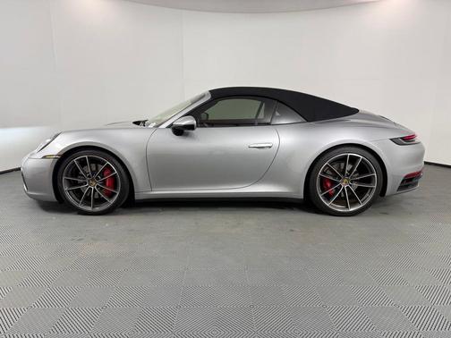 2022 Porsche 911 Carrera S