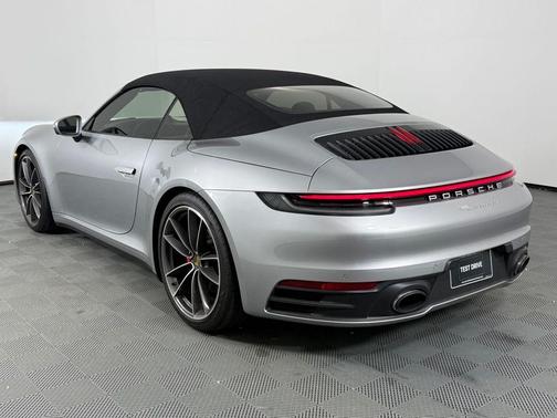 2022 Porsche 911 Carrera S