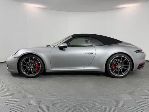 2022 Porsche 911 Carrera S