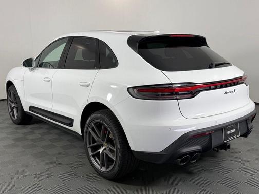 White 2023 Porsche Macan S