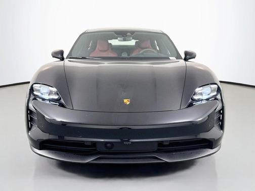 Jet Black Metallic 2023 Porsche Taycan GTS