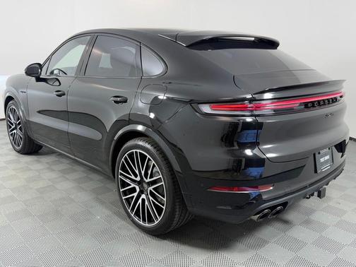 2026 Porsche Cayenne Turbo