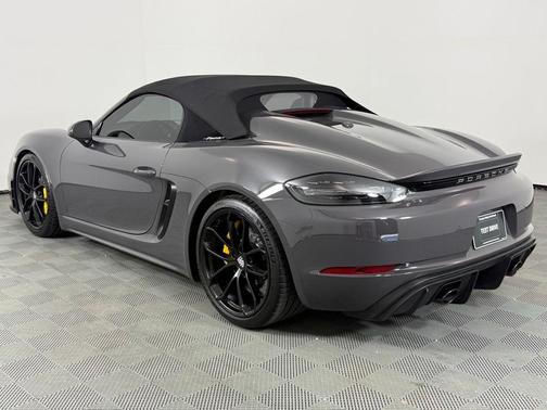 Grey / Black 2023 Porsche 718 Spyder Base