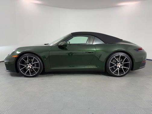 2026 Porsche 911 Carrera