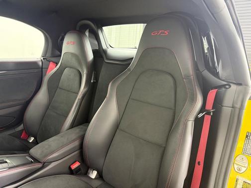 2024 Porsche 718 Boxster GTS 4.0