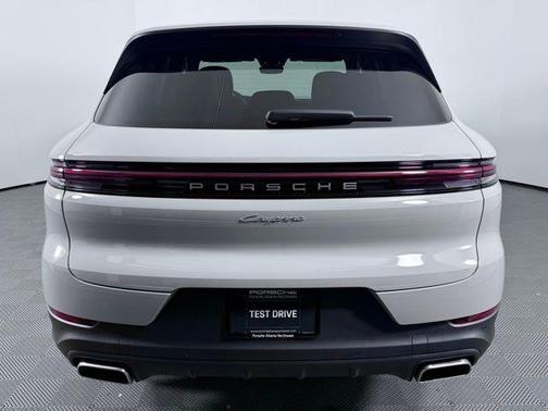 Chalk 2026 Porsche Cayenne Base