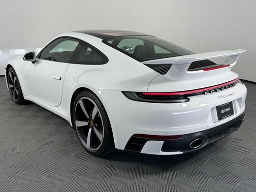 2024 Porsche 911 Carrera S