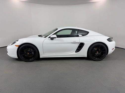 2025 Porsche 718 Cayman Base