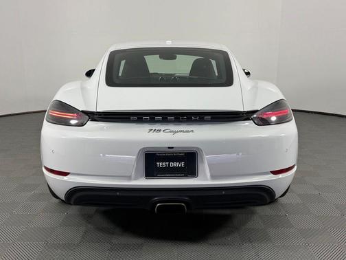 2025 Porsche 718 Cayman Base