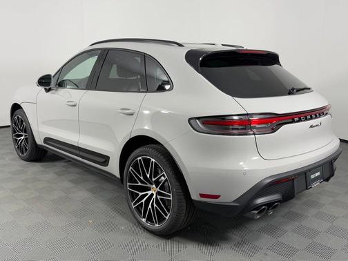 2026 Porsche Macan S