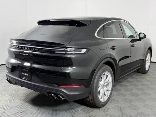 2026 Porsche Cayenne AWD