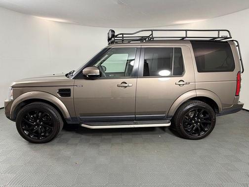 2016 Land Rover LR4 Base