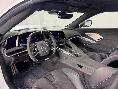 Arctic White 2026 Chevrolet Corvette ZR1