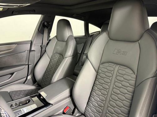 2025 Audi RS 7 4.0T quattro Performance