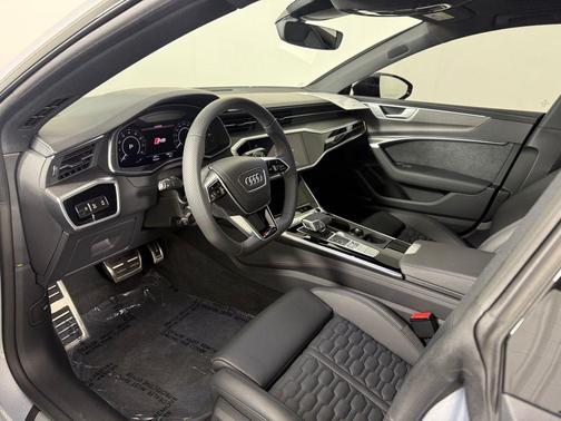 2025 Audi RS 7 4.0T quattro Performance