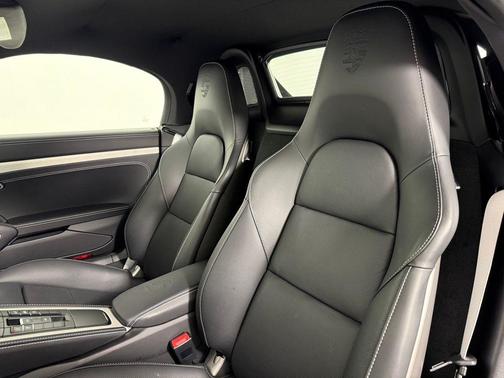 2025 Porsche 718 Boxster GTS 4.0