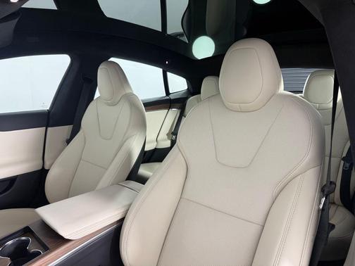 2021 Tesla Model S Long Range